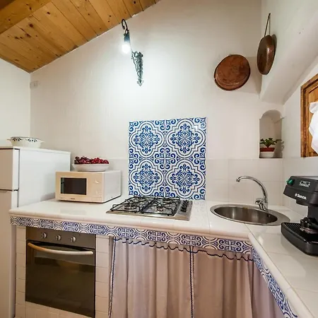 Private Rooms B&B Mannazzotta Castelsardo Self Service Breakfast 카스텔사르도